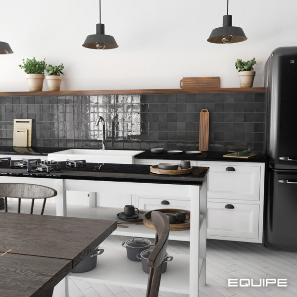 Equipe Manacor Black / 10×10cm – Bild 3